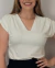 Blusa Feminina de Malha Plissada Gola V na internet