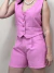 Conjunto Feminino Shorts e Colete em Alfaitaria