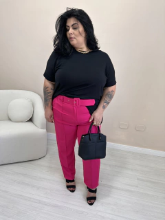 Calça Feminina Alfaiataria com cinto Encapado Plus Size - comprar online