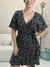 Imagem do Vestido Feminino Curto Transpassado com Amarração Estampado