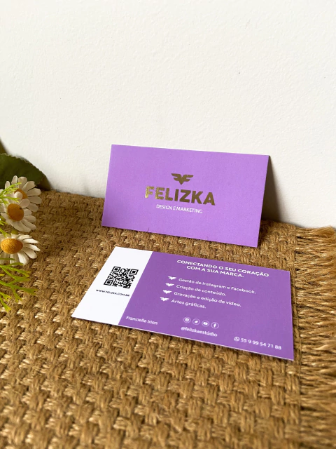 Cartão de Visita | Hot Stamping + Soft Touch