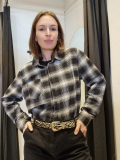 Camisa Ever en internet