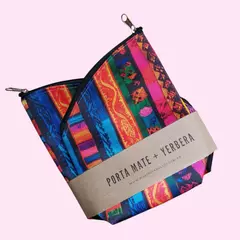 Combo matero: bolso + porta mate + yerbera (simil aguayo) - Mariposa Bolsos