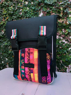 Bolso Matero simil aguayo (interior impermeable) en internet