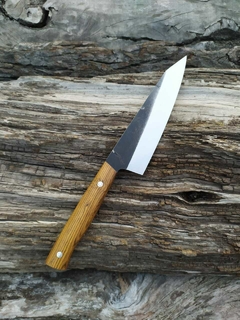 Gyuto K-tip inox 420 y Guayubira vino tinto