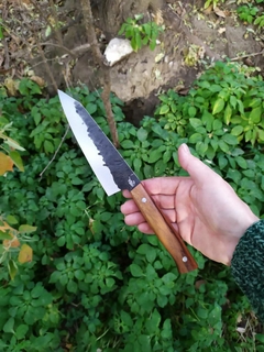 Gyuto K-tip, inox 420 efecto forjado, separadores vino tinto y rabo recuperado en internet