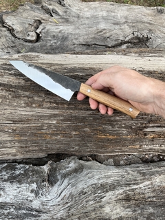 Gyuto efecto forjado y acacia km cero - Muller Cuchilleria cuchillos de cocina