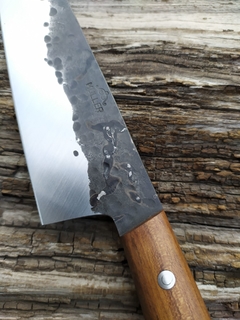 Gyuto inox 420 y efecto martillado en internet