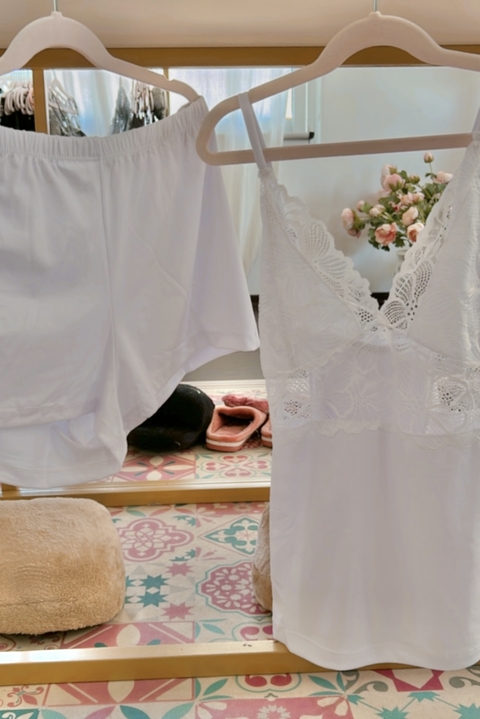 pijamita white puntilla