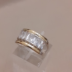 Anillo plata y oro con cubics tipo medio sin fin en internet