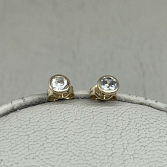Aros solitarios en oro 18k y cubics 1g - comprar online