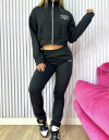 Conjunto campera + jogger frizado