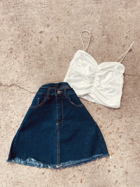 Pollera azul elaztizada + top blanco