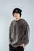 Imagen de BUZO C/FRISA CUELLO REDONDO OVERSIZE LAVADO NEGRO- 832N