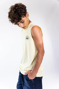 Imagen de 519N // REMERA SIN MANGAS ESTAMPA ESPALDA - AMARILLO