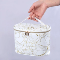 Neceser Versalles en internet