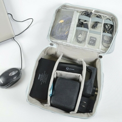 Organizador Electrónica Tokyo Grande Gris en internet