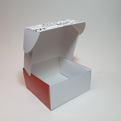 CAJA LOVE LOVE 20X20X10 ROJO Y BLANCO COMBINADOS - comprar online