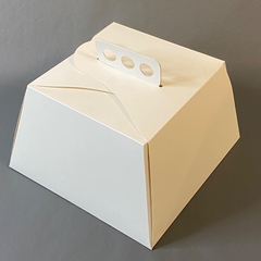 CAJA PARA TORTA CLASICA DE 27x27x15 - comprar online