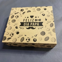 CAJA PARA EL DÍA DEL PADRE ESTAMPADA 24X21X6,5 cm
