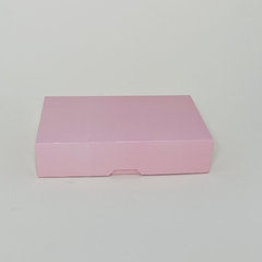 CAJA RECTANGULAR CHICA COLOR ROSA CLARO 24x15x5,5 CM - comprar online