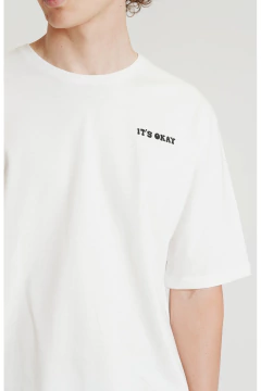 Remera HONGOS blanca doble estampa - BTK - comprar online