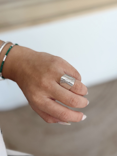 Anillo Eve (plata maciza)