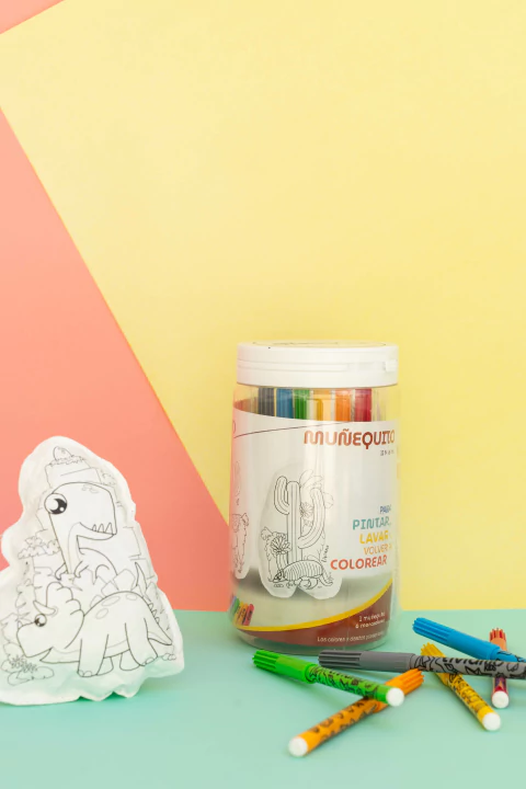 Muñequito para pintar y lavar