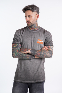 Remera 'The judge' en internet