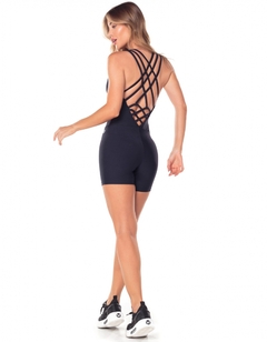 MACAQUINHO COSTAS TIRAS CLÉO - 031442 - C0002 - PRETO - VESTEM - BE Fitness store