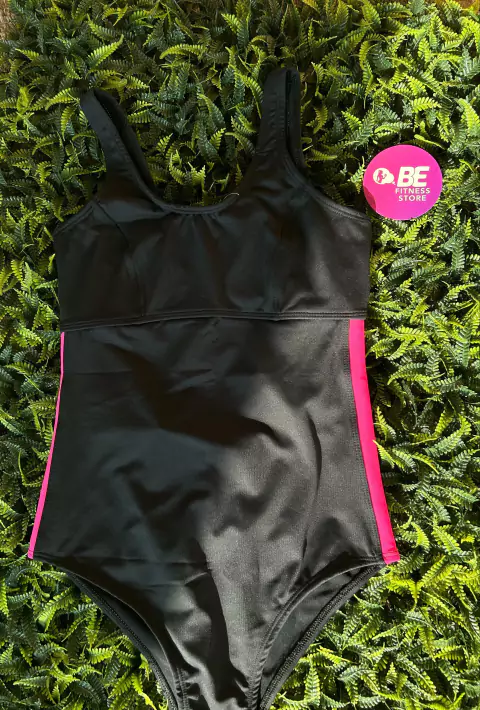 MAIO NATAÇÃO PRETO COM PINK