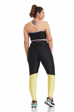 TOP CROPPED ATLETIKA COLORS / PRETO CAJUBRASIL - comprar online