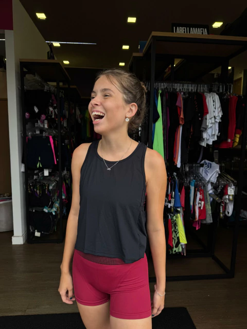 CROPPED COLOR PRETO LABRUN