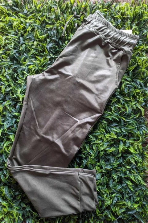 JOGGER ATENAS VERDE MILITAR 3523 - comprar online