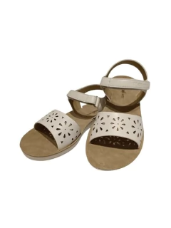 SANDALIA MARCEL BAJA FAJA CALADA FLORES ABROJO 27-30 BLANCO (MGUADA/1BL) en internet