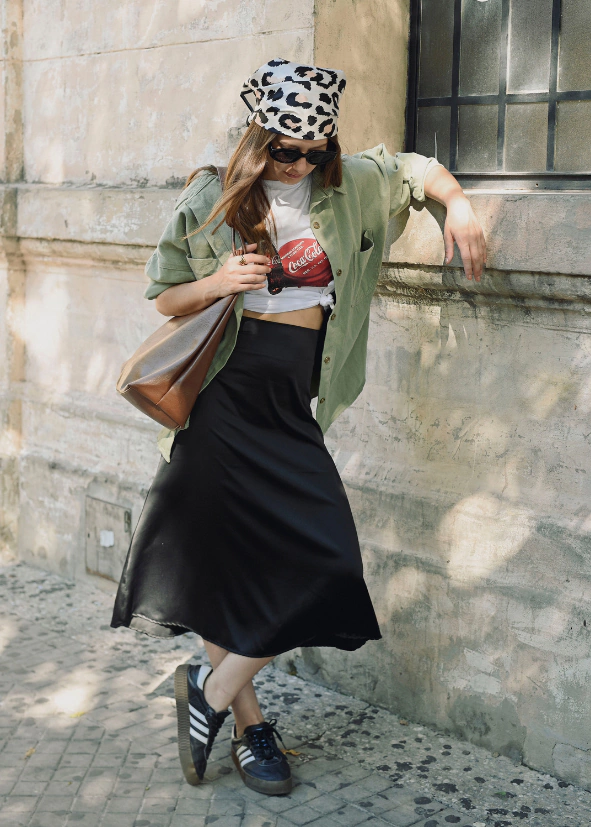 Pollera midi black