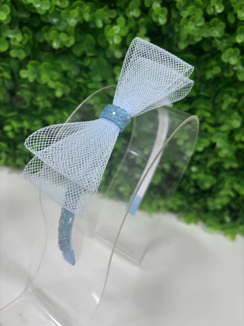 Tiara laço Carol
