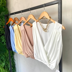 CROPPED POLIAMIDA TRANSPASSADO-