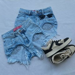 Imagem do SHORT JEANS ARIENE ENRUGADINHO CLARO-