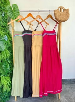 VESTIDO LONGO DETALHES BORDADOS ALÇA - Gringa Store