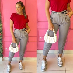 CALÇA CENOURA ALFAIATARIA COM CINTO - loja online