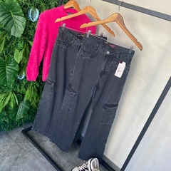 CALÇA JEANS WIDE LEG ESTONADA CARGO-