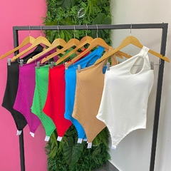 BODY CANELADO TRANÇADO PESCOÇO - comprar online