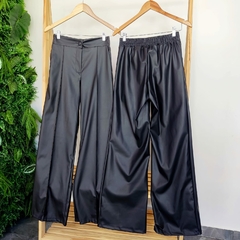 PANTALONA COURO FAKE BOTAO- - comprar online