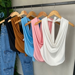 BLUSA MALHA FRIA COSTA NUA AMARRAÇAO PESCOÇO- - comprar online