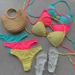 CONJUNTO DE BIQUINI V PEDRARIA-