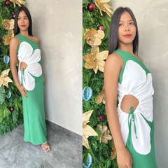 VESTIDO LONDO DUNA MANGA UNICA FLOR LATERAL- - loja online