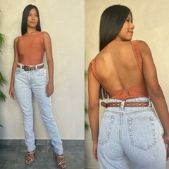 CALÇA JEANS MOM CLARA- - comprar online