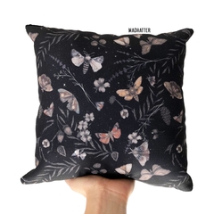 Almohadón MOTH - comprar online
