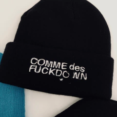 Gorro COMME DES FUCKDOWN SF